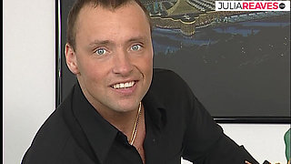 Horny MILF Gets It on with a Dildo