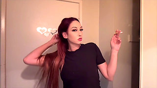 Italian Big Tits Artemisia Love Smoking Fetish Sesh