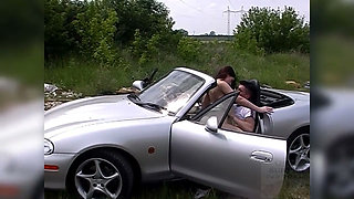 Petite Teen Ride and Fuck in the Car Outdoor