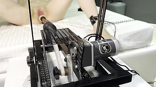 Photographer Shoots Sex with a Fuck-machine