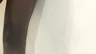 Hot Slim Thick Ebony Oiled Bubble Butt in Your Face