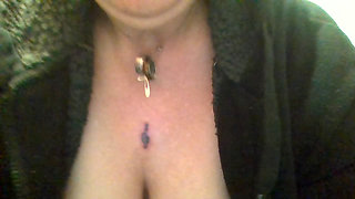 strip tease big boobs