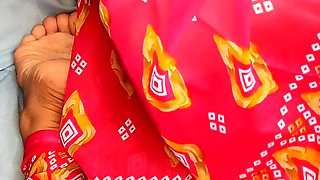 Desi Hot Aunty Sharing Her Uncontrolled Feelings to Friend Hindi