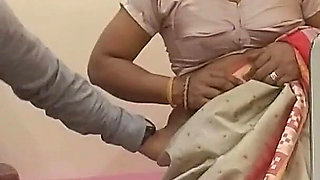Indian Horny It Professor Hot Sex in Beautiful Saree with Student at Home