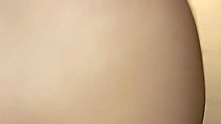 Translation: Close-up: Hot Shower with Hot Latina Ends