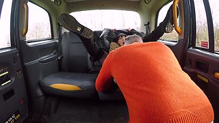 Arousing Dick Hungry Cheating Girlfriend in Fake Taxi