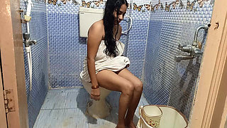 Big Ass Telugu Hyderabadi Indian Wife in Shower