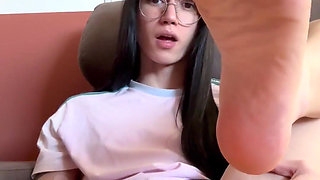 Do You Like When I Play with My Feet?