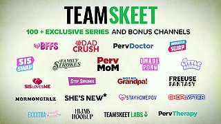 Stepsiblings - my Big Assed hot stepsis let me fuck her in the bathroom and then drinks my sperm