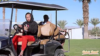 Rickys Resort - Holly Day Scene