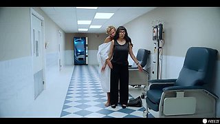 Employee Freeze Prank: Vince Karter Fucks MILF Boss Nicole Aria & Turns Little Puck into Sex Doll - Blowjob, Bondage, Creampie