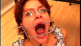 Horny ass wants big cock