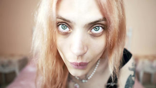 here at Dollscult we don't need AI, we have Thule!