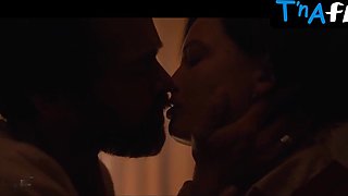 Emma Mackey Knockers Episode in Eiffel