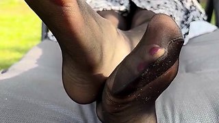 Hot blonde has a kinky foot fetish