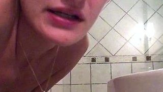 Amateur blowjob close up