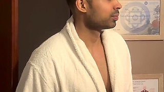 Horny Masseuse Wants the Client's Dick in Her Pussy