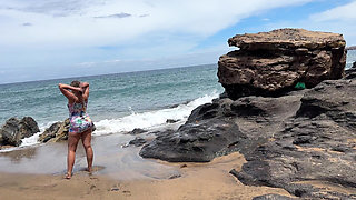 Public Pee Desperate on the Beach