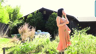 NAUGHTYNATURAL Garden Tease XXX Solo