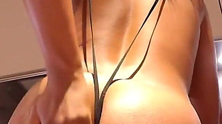 Hurt Relief by Oil and Masturbation