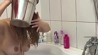 Oil My Hair, Wash It and Rinse with Vinegar