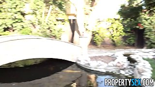 Propertysex pounding my mom's ex-boyfriend at open house