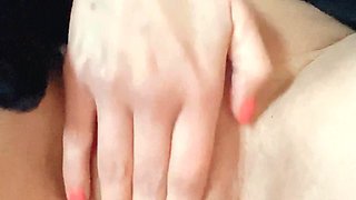 I saw my stepmom masturbating