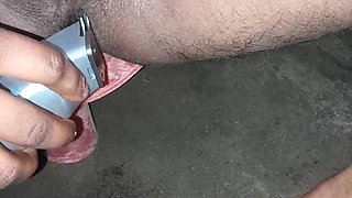 I'm Taking a Shower in the Bathroom Today, I'm Saving Today.