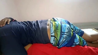 Desi Aunty in Red Saree Lifted Her Legs and