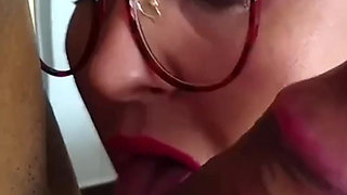 Hot Crown Sucking the Thick of the