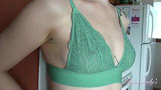 AuntJudys - 38yo hairy pussy housewife tess cleans the kitchen