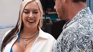 Cubbi Thompson and Kyle Mason Pound Big-Tits MILFs at Backyard BBQ