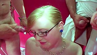 Bleach blonde teen spinners group sex