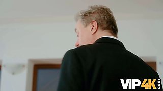 Vip4k. wrong name, right snatch