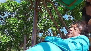 Husband, Uncontrollable Wife, Night Changes… and the Wife's True Nature Slowly Comes to Light