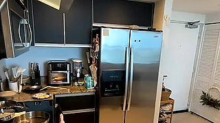 Live Stream with Dani Valentina