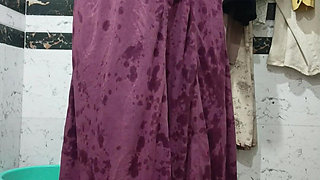 Priya Bhabi Big Ass Bath Show