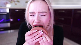 Fuck This Horny Girl in Pussy and Cum Deep in Her Throat