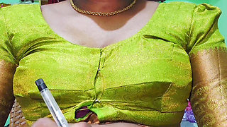 Indian hot wife bedroom Came out mouth with Boyfriend