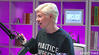 Xwife Karen: Golden Showers & Girls Gone Wild the Adult Time Podcast