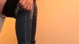 Mature Women's Pee Videos: 2-hour Summary