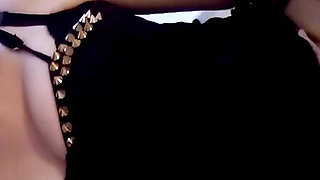 Hot MILF Candy Squirts Turns Her Webcam Show Into a Live Fucking Session with Her Customer