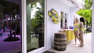 Family Strokes-Do Us a Favor