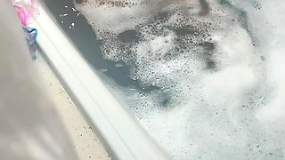 on a tobrut girl in the shower ends up being caught