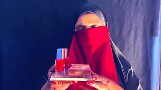 Desi Hijab Big Milk Sales Girl Leashed