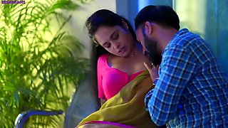 Tiny Indian MILF Naomi Shah swallows a stiff cock