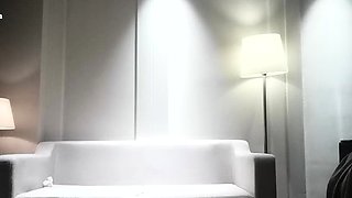 Amateur Asian does doggystyle with boyfriend