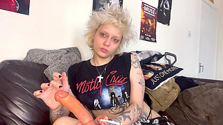 Silent Smoking Handjob JOI Blowjob Spit Long Tongue