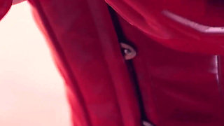 Fetish Curvy Wet Pussy MILF in Shiny Clothes