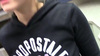 Olivia Ryder Blonde Blowjob Brunette Car Handjob